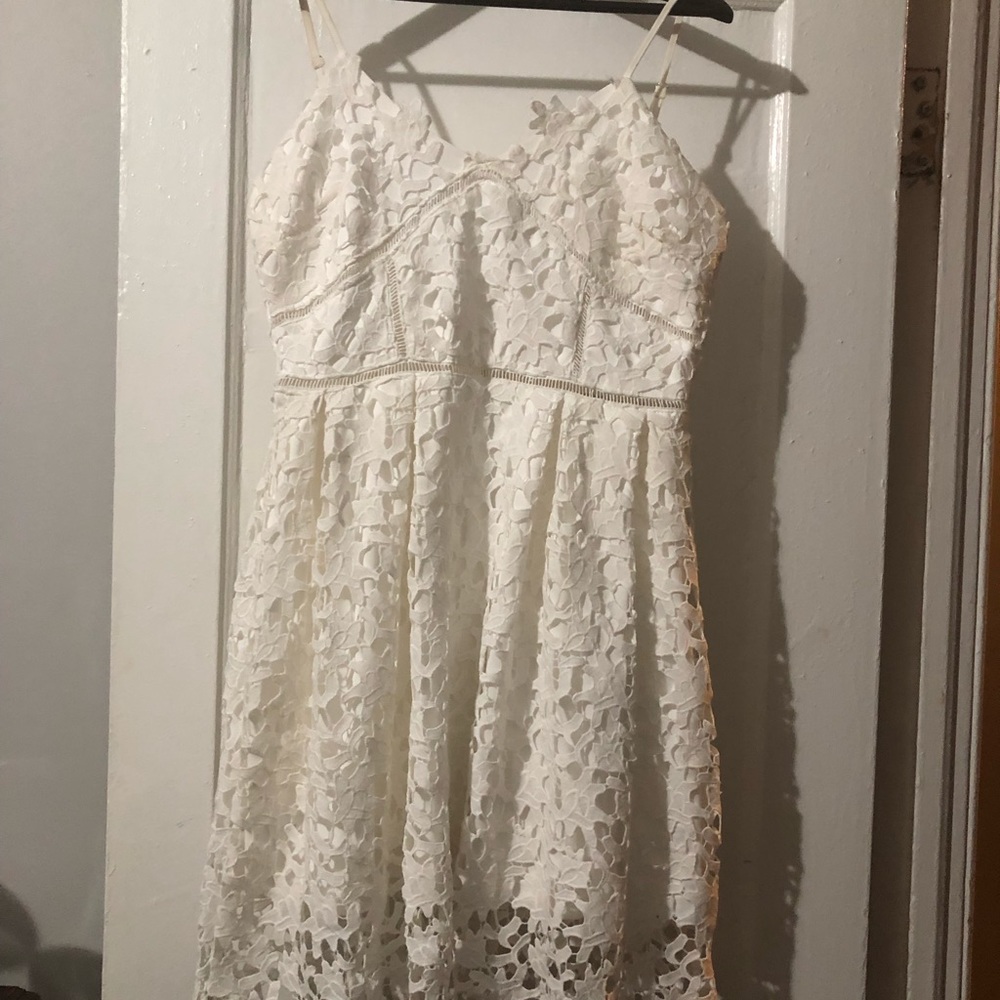 La Reyna white embroidery cocktail dress